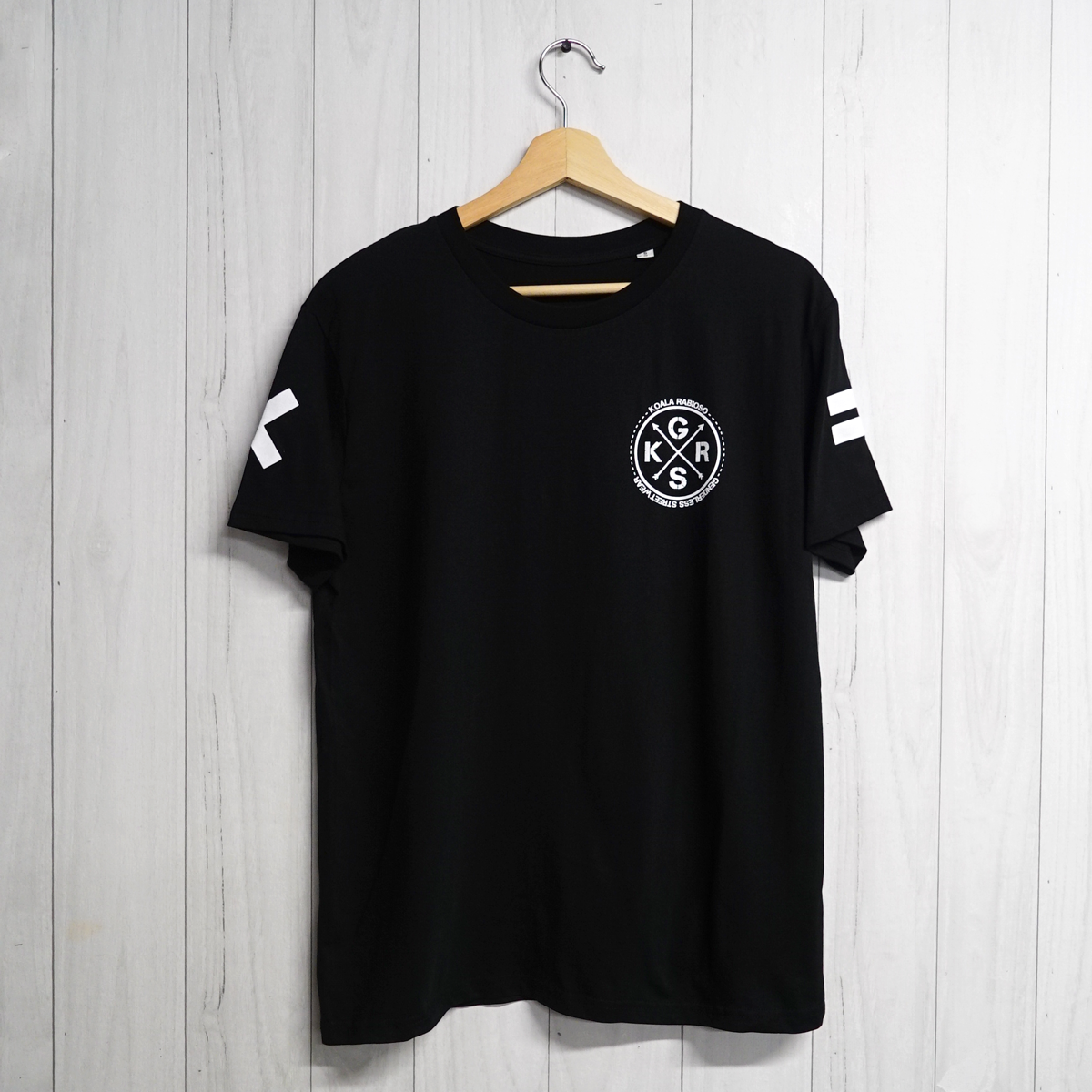 Urban cross black short sleeve t-shirt