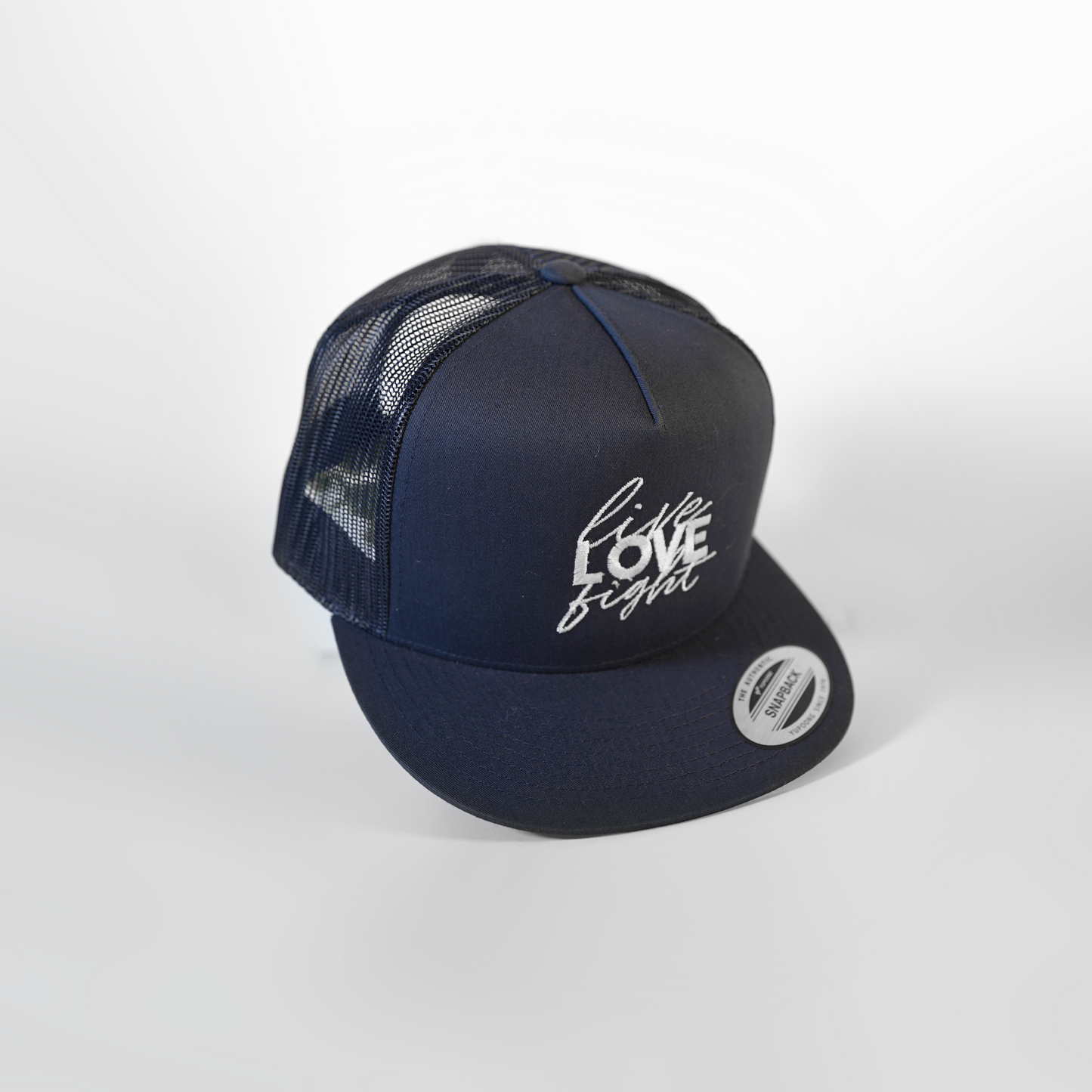 Gorra Trucker "Live Love Fight"