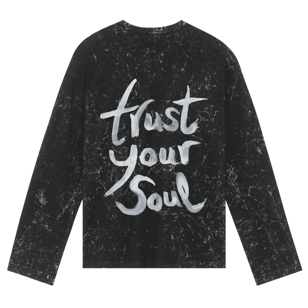 Camiseta Oversize "Trust your soul"