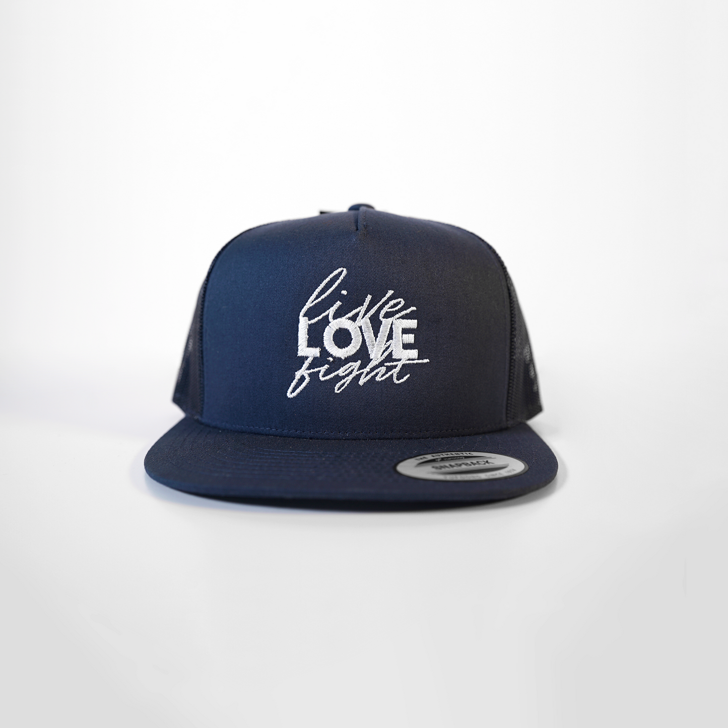 Gorra Trucker "Live Love Fight"