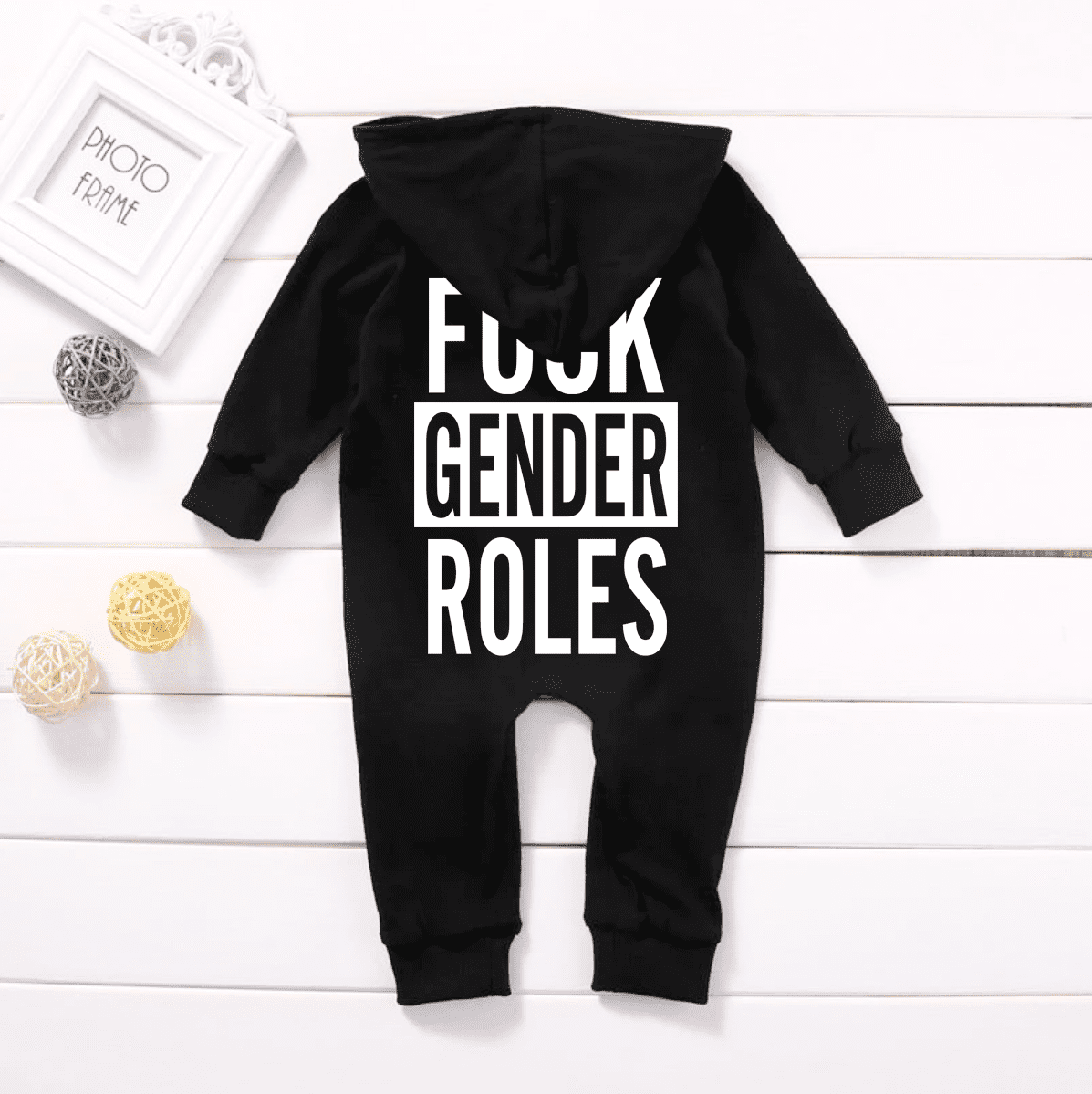 Pelele sudadera para bebé "Fxck gender roles"